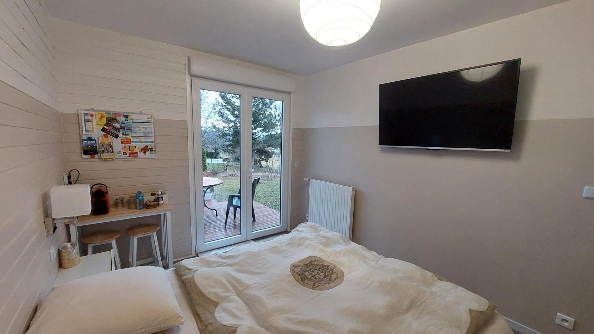 Le Petit Nid Douillet Bed & Breakfast Trescleoux Exterior photo